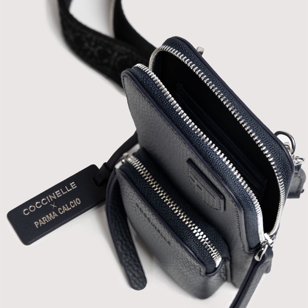 Portacellulare Coccinelle x Parma Calcio in pelle blu notte