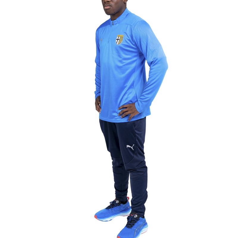 Felpa azzurra training con 1/4 zip texture geometrica sulle spalle e logo Parma Calcio