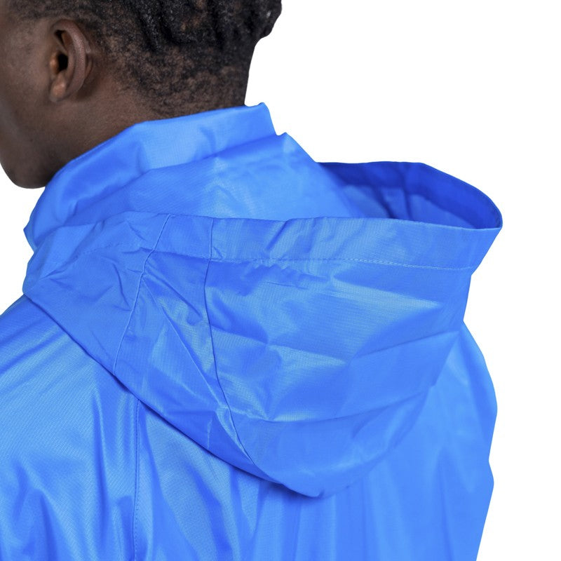 Giubbino antipioggia azzurro con zip tasche laterali e cappuccio a scomparsa e logo Parma Calcio