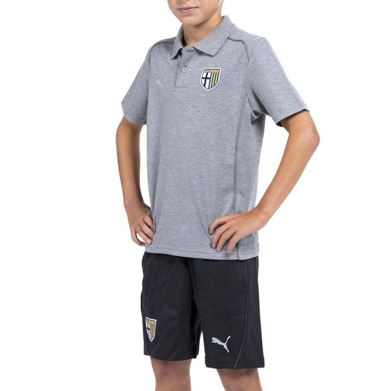 Polo junior grigia in cotone mezza manica con colletto reverse logo Parma Calcio e Puma abbinata a bermuda neri