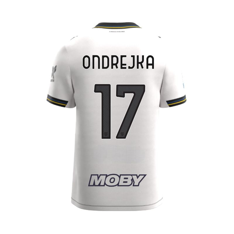 Maglia gara Junior Home Parma Calcio Warm White con croce nera colletto a V, i dettagli in blu e giallo personalizzata con nome e numero Ondrejka 17 sponsor e patch serie A