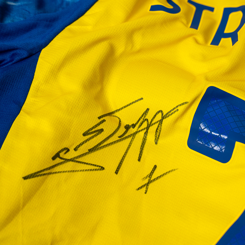 Maglia Gara Away 25/26 autografata da Strefezza 7 - Parma Calcio