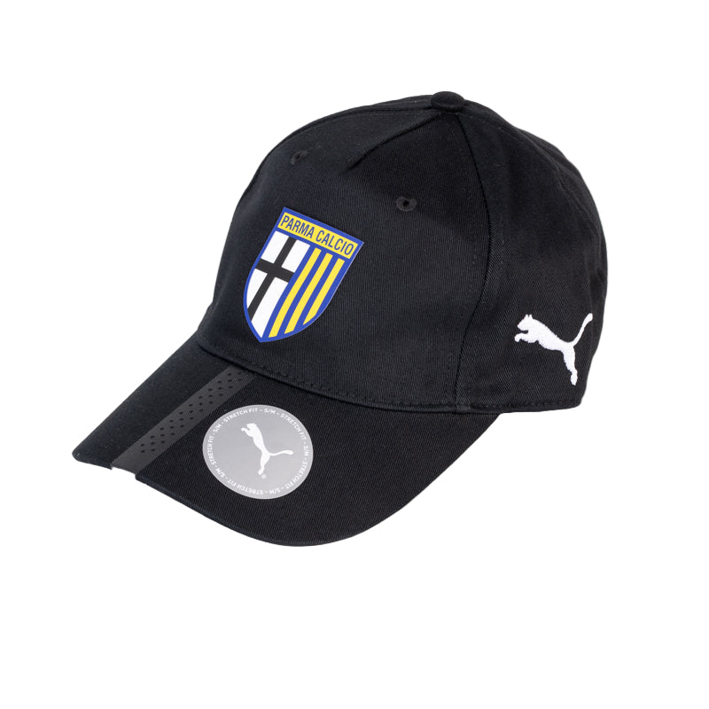 Cappello nero con visiera, logo Parma Calcio sul fronte e logo Puma bianco ricamato di lato