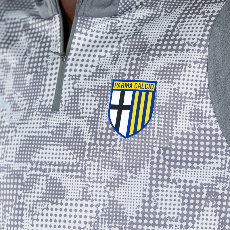 Dettaglio logo Parma Calcio felpa 1/4 zip allenamento grigia 
