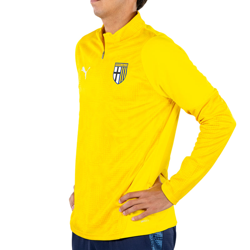 Felpa 1/4 zip allenamento adulto gialla con trama geometrica tono su tono, logo Puma e Parma Calcio