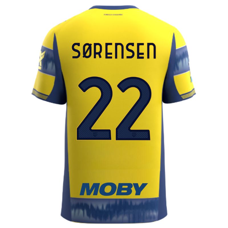 Maglia gara Parma Calcio Away gialla con righe e bande laterali blu personalizzata con nome e numero Sorensen 22, sponsor e patch serie A